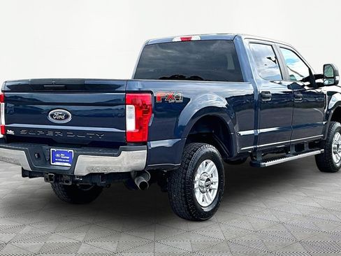 Used 2019 Ford F250 XL w/ STX Appearance Package AWD/4WD image 2