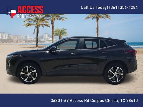 Used 2025 Chevrolet Trax RS FWD image 5