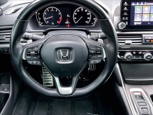 Used 2022 Honda Accord Sport image 8