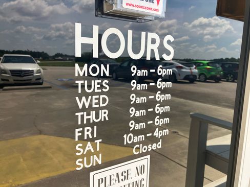 Used 2017 Subaru Forester 2.5i Premium w/ All-Weather Package image 30