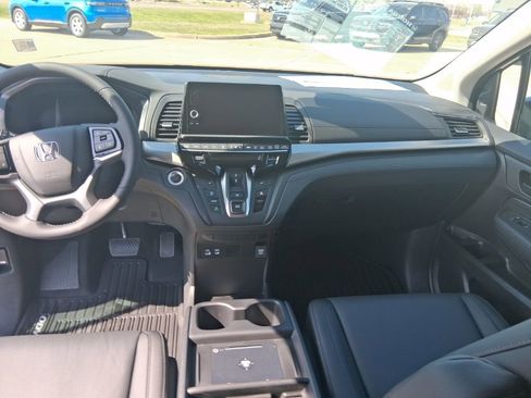 New 2026 Honda Odyssey EX-L image 15