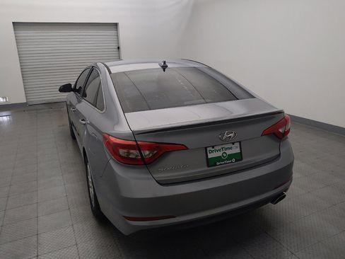 Used 2017 Hyundai Sonata SE FWD image 6
