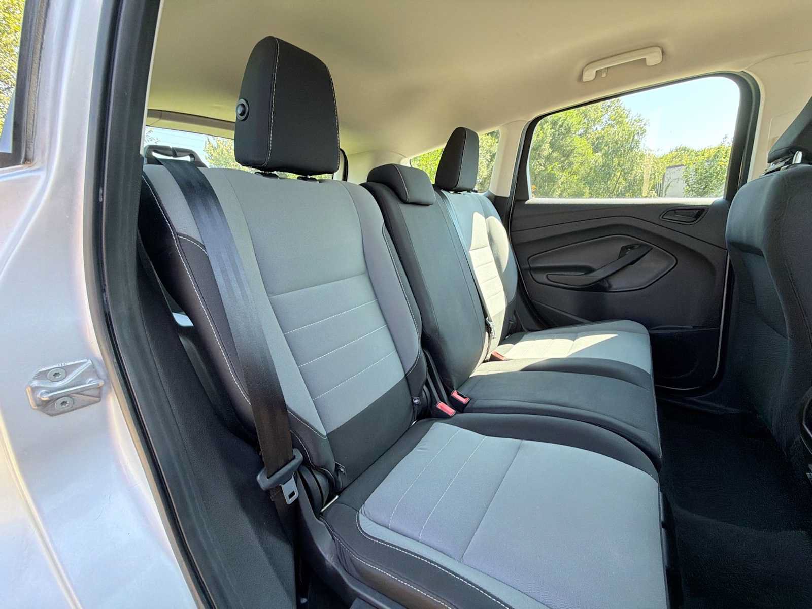 Used 2019 Ford Escape S FWD image 8