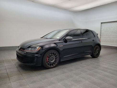 Used 2016 Volkswagen GTI SE image 2
