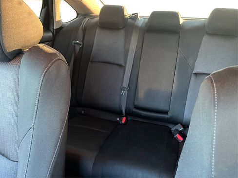 Used 2018 Honda Accord LX image 13