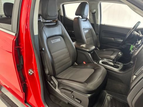 Used 2016 GMC Canyon SLE w/ All Terrain Package AWD/4WD image 30
