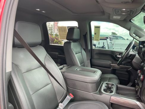 Used 2021 Chevrolet Silverado 2500 LTZ w/ LTZ Premium Package image 27