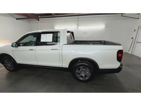 Used 2020 Honda Ridgeline RTL-E image 6