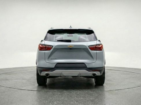 Used 2025 Chevrolet Blazer LT FWD image 7