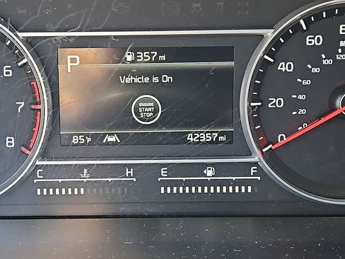 Certified 2023 Kia Sorento S w/ Panoramic Sunroof Package AWD/4WD image 22