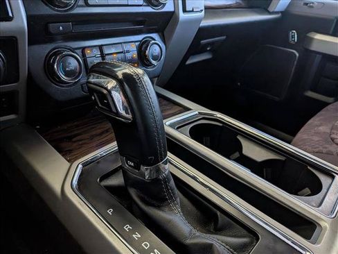 Used 2018 Ford F150 Lariat w/ Equipment Group 501A Mid AWD/4WD image 12