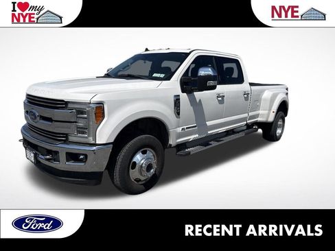 Used 2019 Ford F350 Lariat w/ Lariat Ultimate Package AWD/4WD image 1