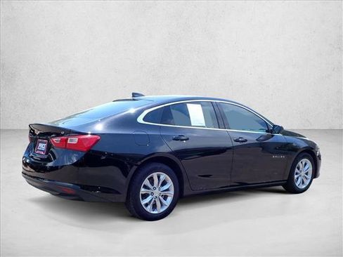 Used 2024 Chevrolet Malibu LT FWD image 4