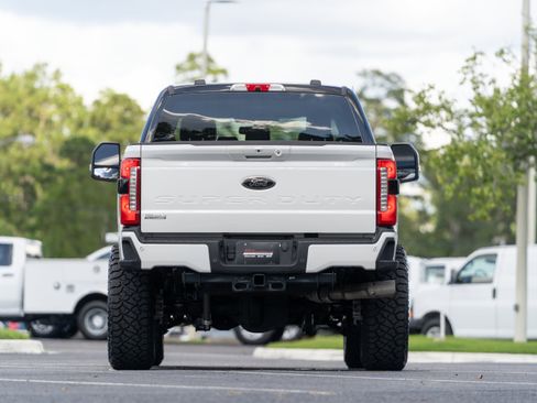 Used 2025 Ford F350 Lariat w/ Black Appearance Package AWD/4WD image 47