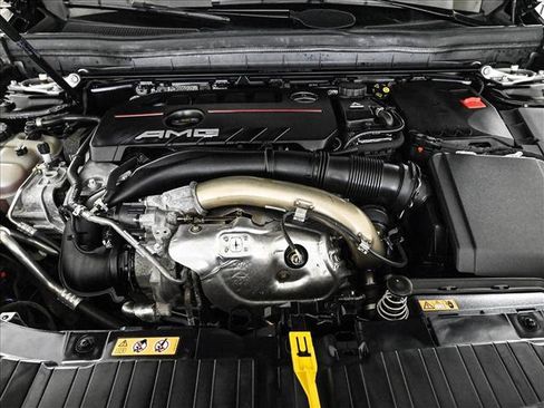 Used 2022 Mercedes-Benz GLB 35 AMG 4MATIC image 25