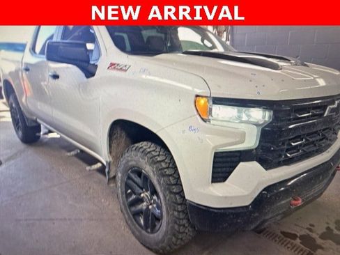 Used 2023 Chevrolet Silverado 1500 LT Trail Boss w/ Protection Package image 10