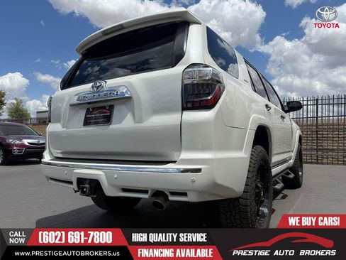 Used 2018 Toyota 4Runner Limited AWD/4WD image 9
