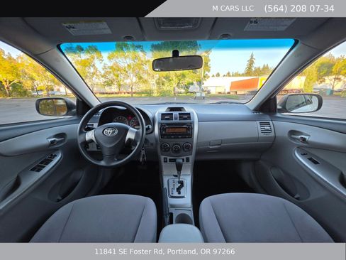 Used 2012 Toyota Corolla LE FWD image 11