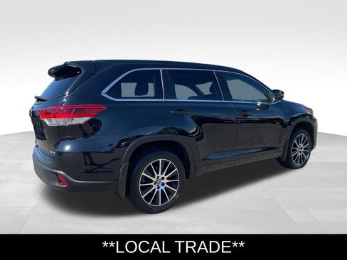 Used 2018 Toyota Highlander SE AWD/4WD image 6