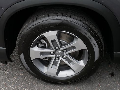 Used 2023 Honda Pilot EX-L image 15