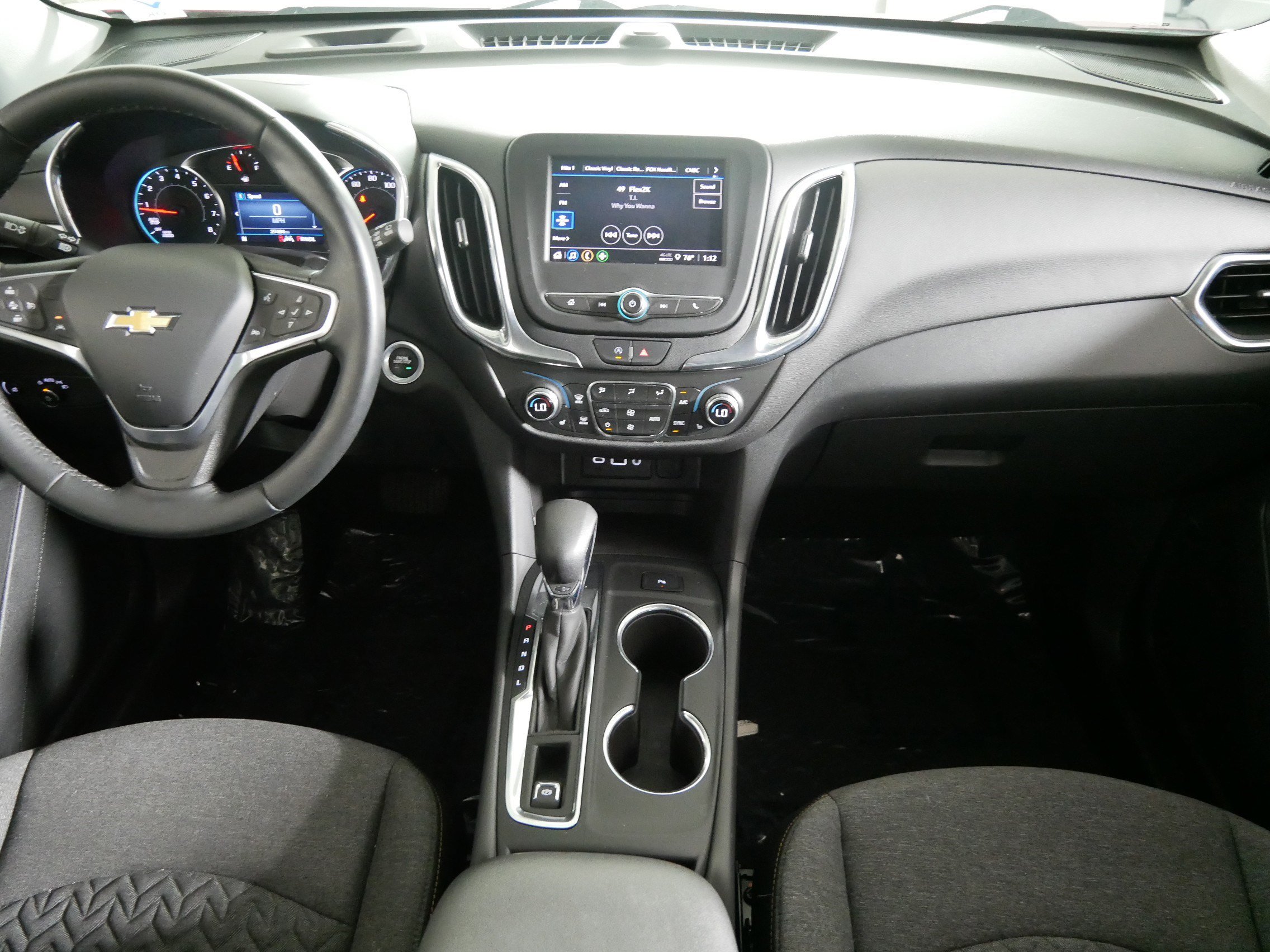 Used 2023 Chevrolet Equinox LT FWD image 10