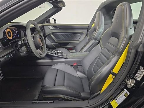 Certified 2025 Porsche 911 Targa 4 GTS image 5