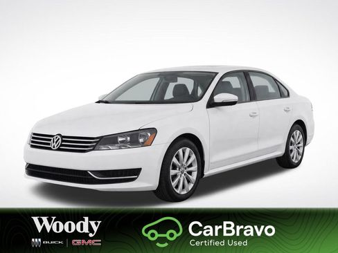 Used 2015 Volkswagen Passat 1.8T Wolfsburg Edition FWD image 1