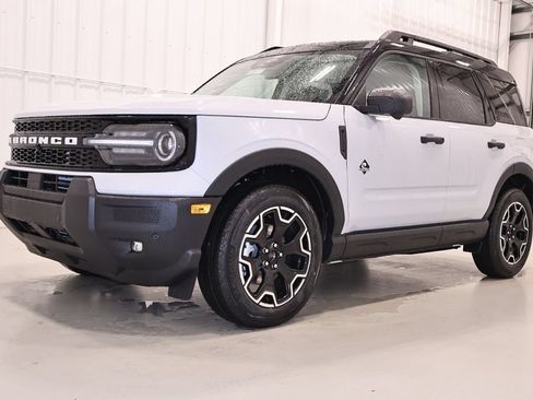 New 2026 Ford Bronco Sport Outer Banks w/ Outer Banks Tech Package+ AWD/4WD image 5