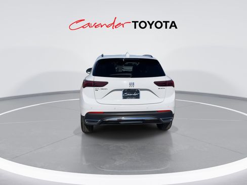 Used 2024 Buick Envision Preferred image 7