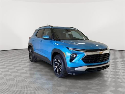 New 2026 Chevrolet TrailBlazer LT w/ Convenience Package image 2