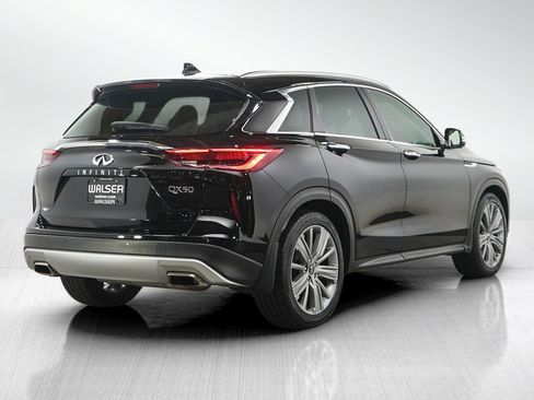 Used 2021 INFINITI QX50 Sensory AWD/4WD image 6