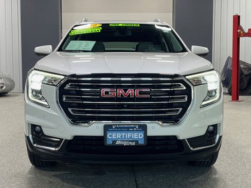 Certified 2022 GMC Terrain SLT w/ Infotainment Package II image 7