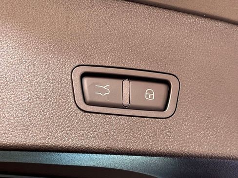 New 2024 Alfa Romeo Tonale Ti w/ Premium Interior Package image 11