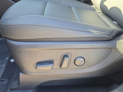 New 2025 Kia Telluride S image 23