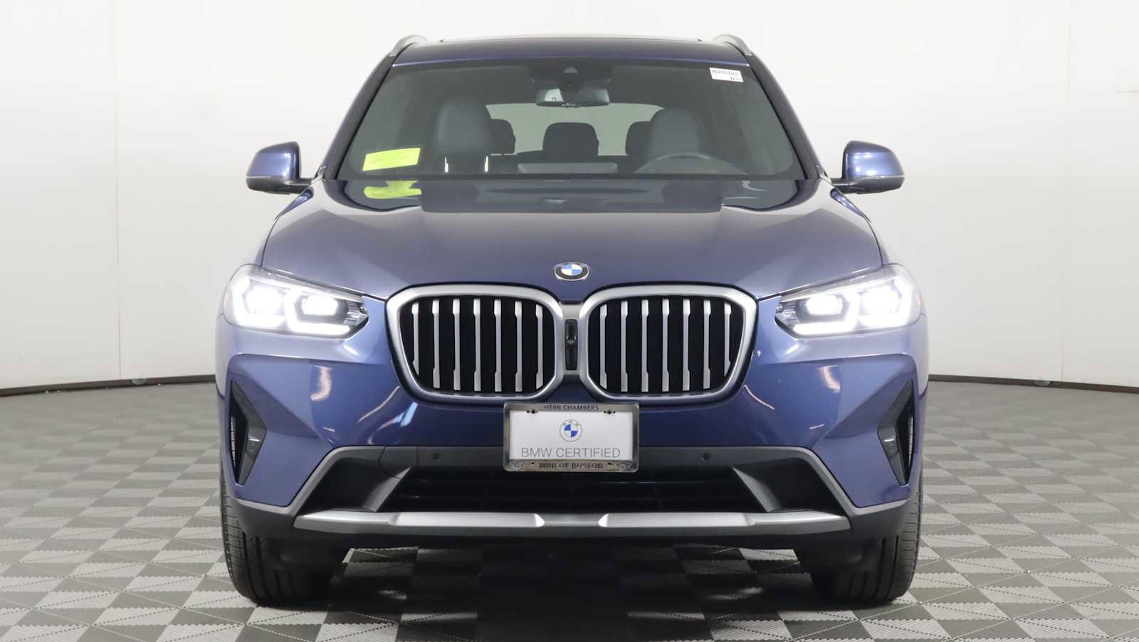 Used 2024 BMW X3 xDrive30i w/ Premium Package AWD/4WD image 2