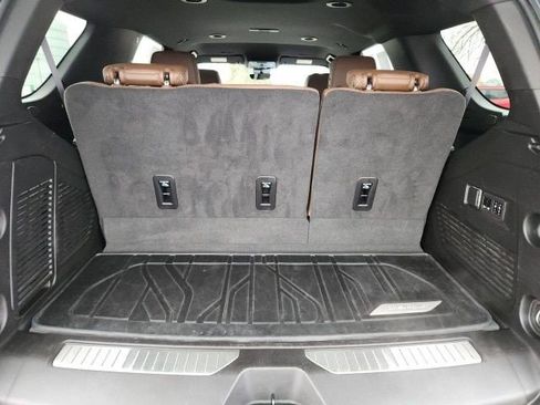 Certified 2024 Chevrolet Tahoe High Country AWD/4WD image 10