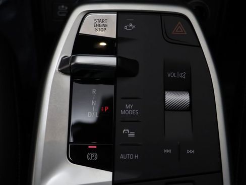 New 2026 BMW X2 xDrive28i w/ Convenience Package AWD/4WD image 12