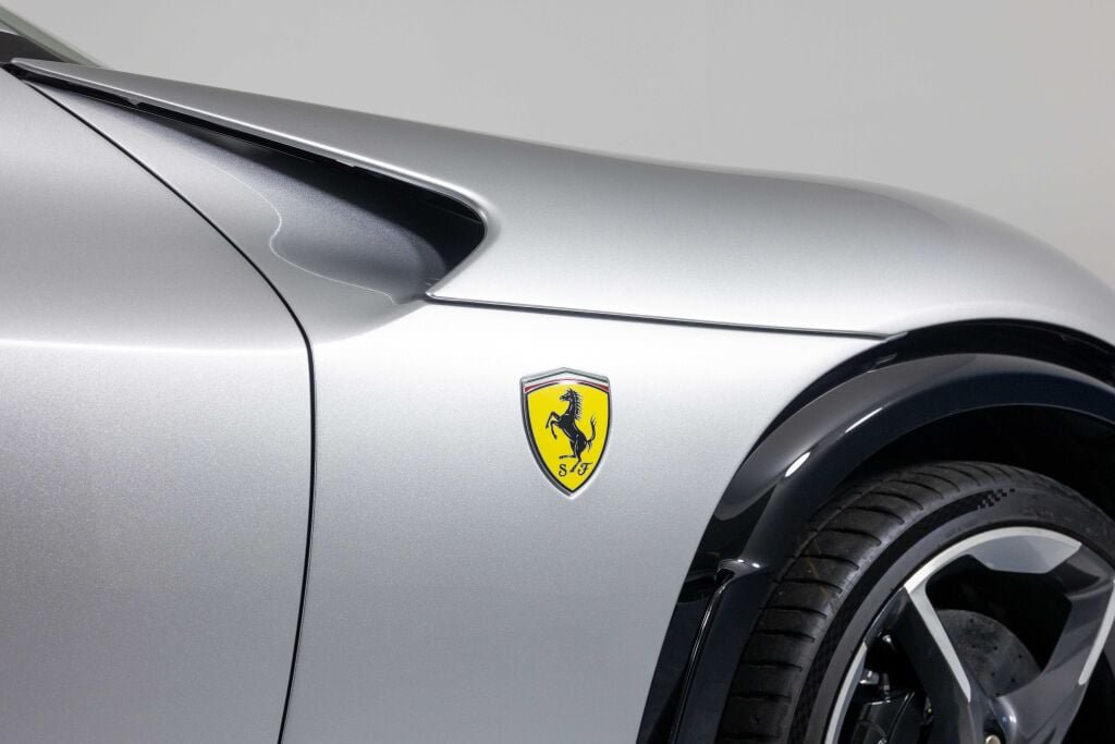 Used 2025 Ferrari Purosangue AWD/4WD image 19