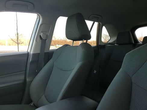 Used 2024 Toyota RAV4 LE image 28