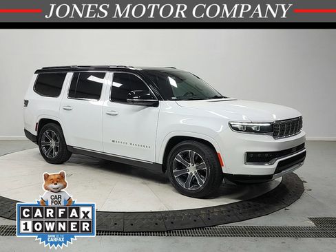 Used 2023 Jeep Grand Wagoneer 4WD image 1