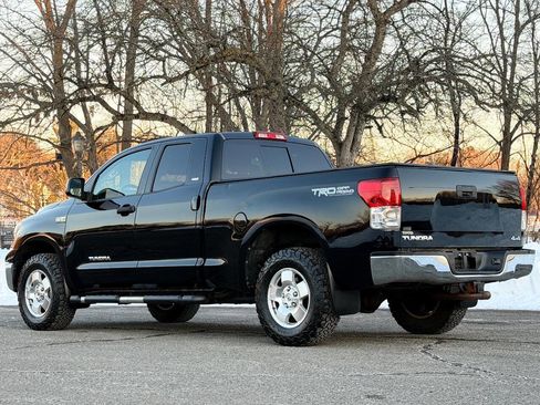 Used 2010 Toyota Tundra 4x4 Double Cab image 3