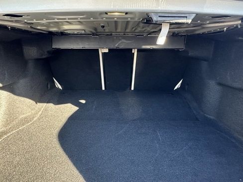 Used 2021 Mercedes-Benz E 450 4MATIC Sedan image 10