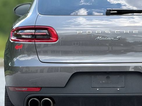 Used 2018 Porsche Macan S AWD/4WD image 16