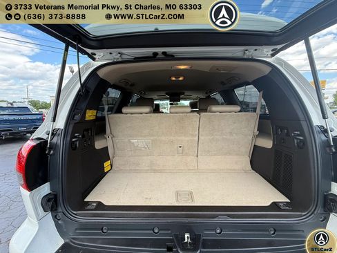 Used 2010 Toyota Sequoia Platinum RWD image 14