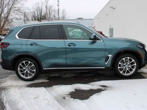 New 2026 BMW X5 xDrive40i w/ Climate Comfort Package image 30