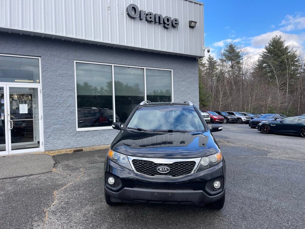 Used 2013 Kia Sorento LX w/ Convenience Pkg FWD image 9