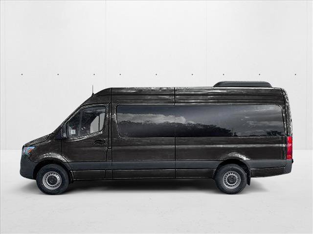 New 2027 Mercedes-Benz Sprinter 2500 image 2