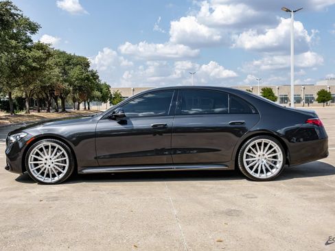 Used 2023 Mercedes-Benz S 580 4MATIC Sedan w/ AMG Line image 8