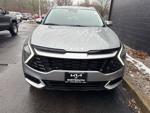 Used 2024 Kia Sportage EX image 5