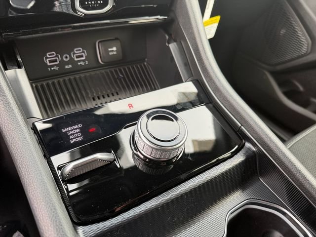 New 2026 Jeep Grand Cherokee Altitude AWD/4WD image 19